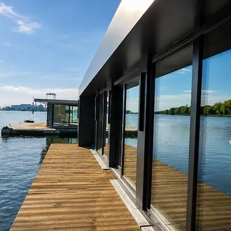 Botel Boat House For 7 With Jacuzzi Dziwnow